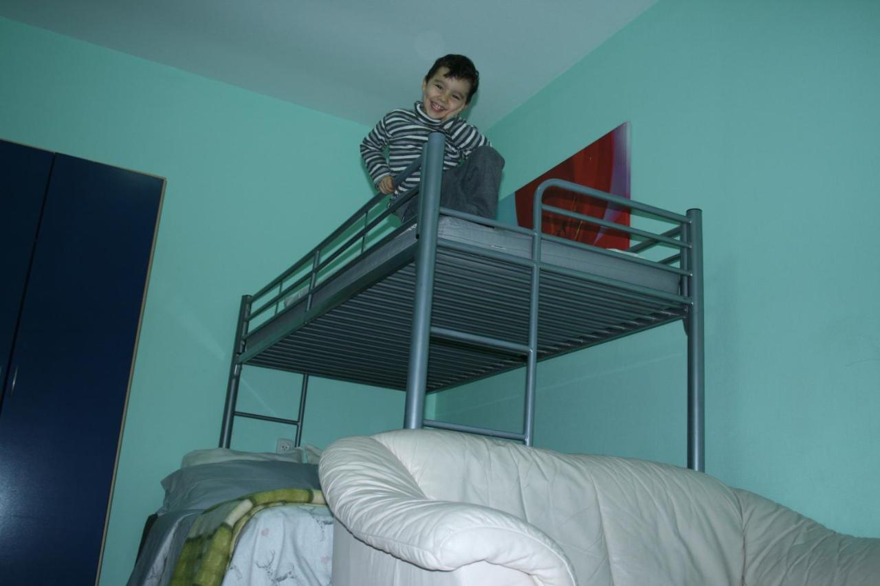 Why Me Eco-Friendly Hostel Tbilisi Exteriör bild
